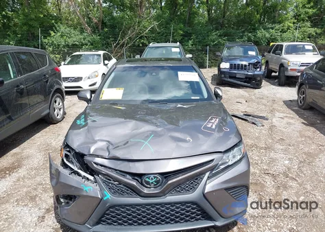 2018 Toyota Camry Se from USA, damaged, VIN 4T1B11HK6JU115046